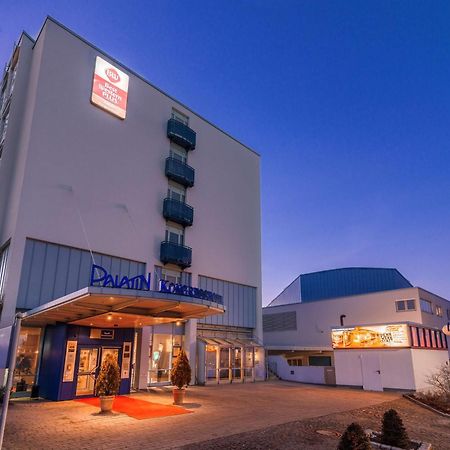 Best Western Plus Palatin Kongresshotel 비스로흐 외부 사진