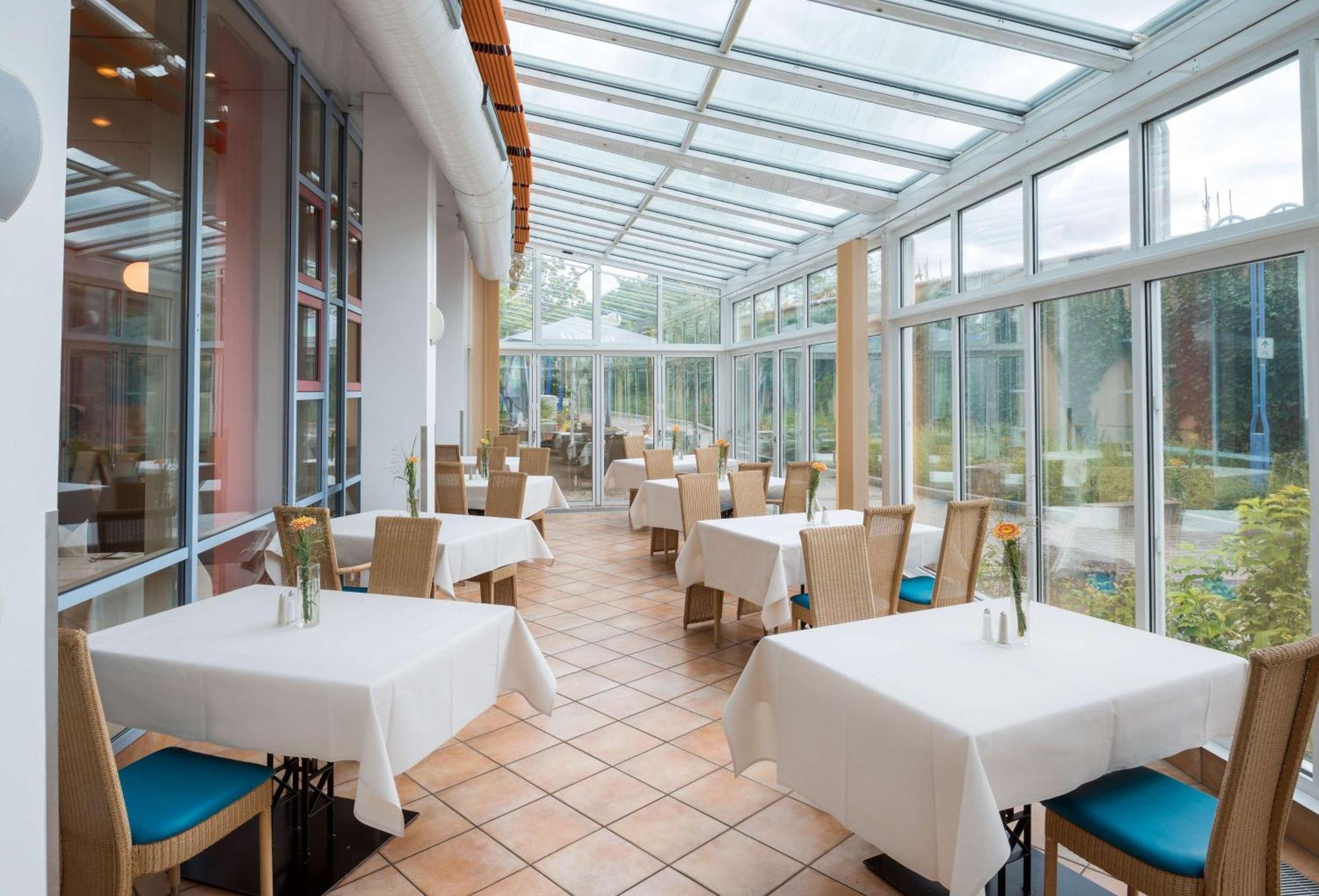 Best Western Plus Palatin Kongresshotel 비스로흐 외부 사진